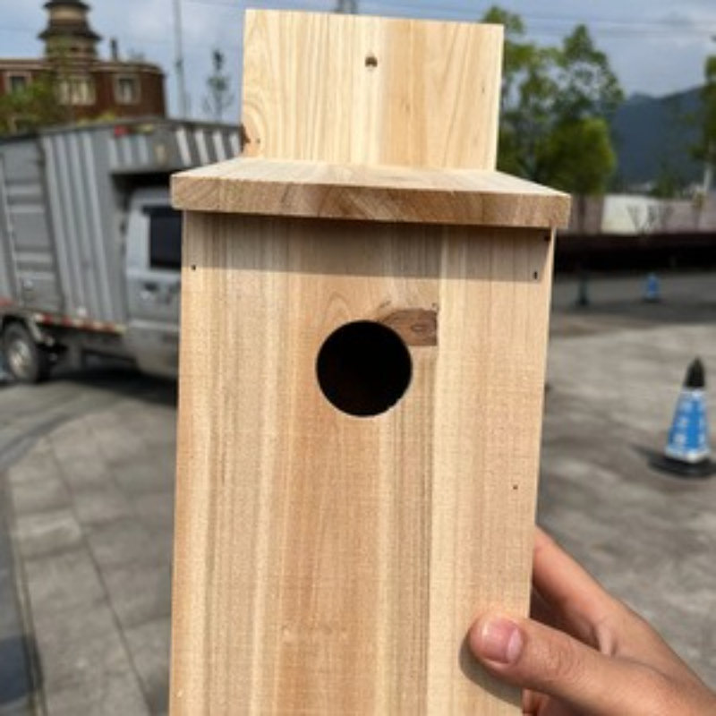 Outdoor Wooden Bird House Nest - Kids Outdoor Garden Toys recensione e prezzo